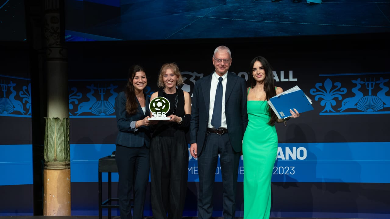 Carolina Chiappero riceve il premio "Innovation of the Year" al SFS23