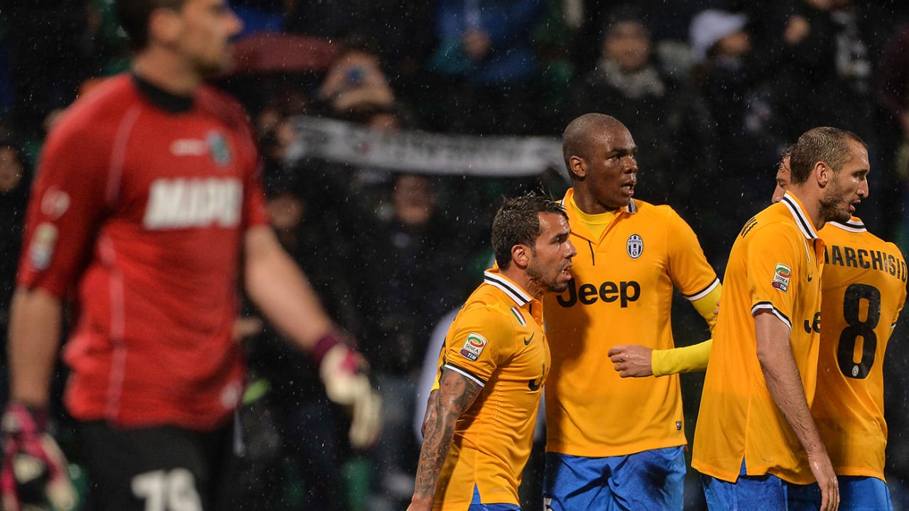 wm_sassuolojuve_2014_tevez.jpg