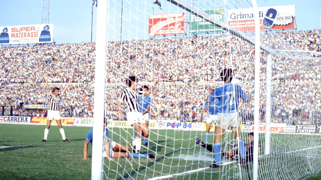 Paolo Rossi Juve Napoli