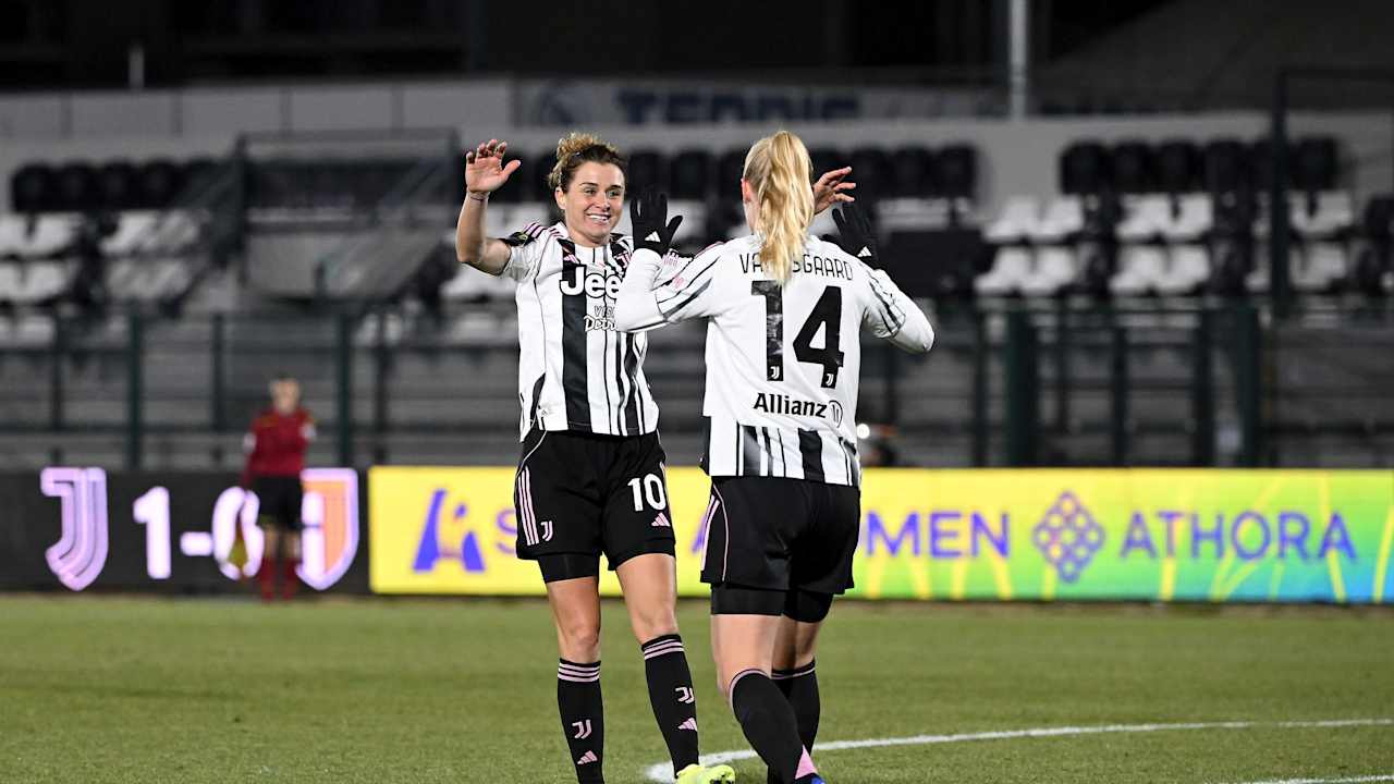 women-parma-16