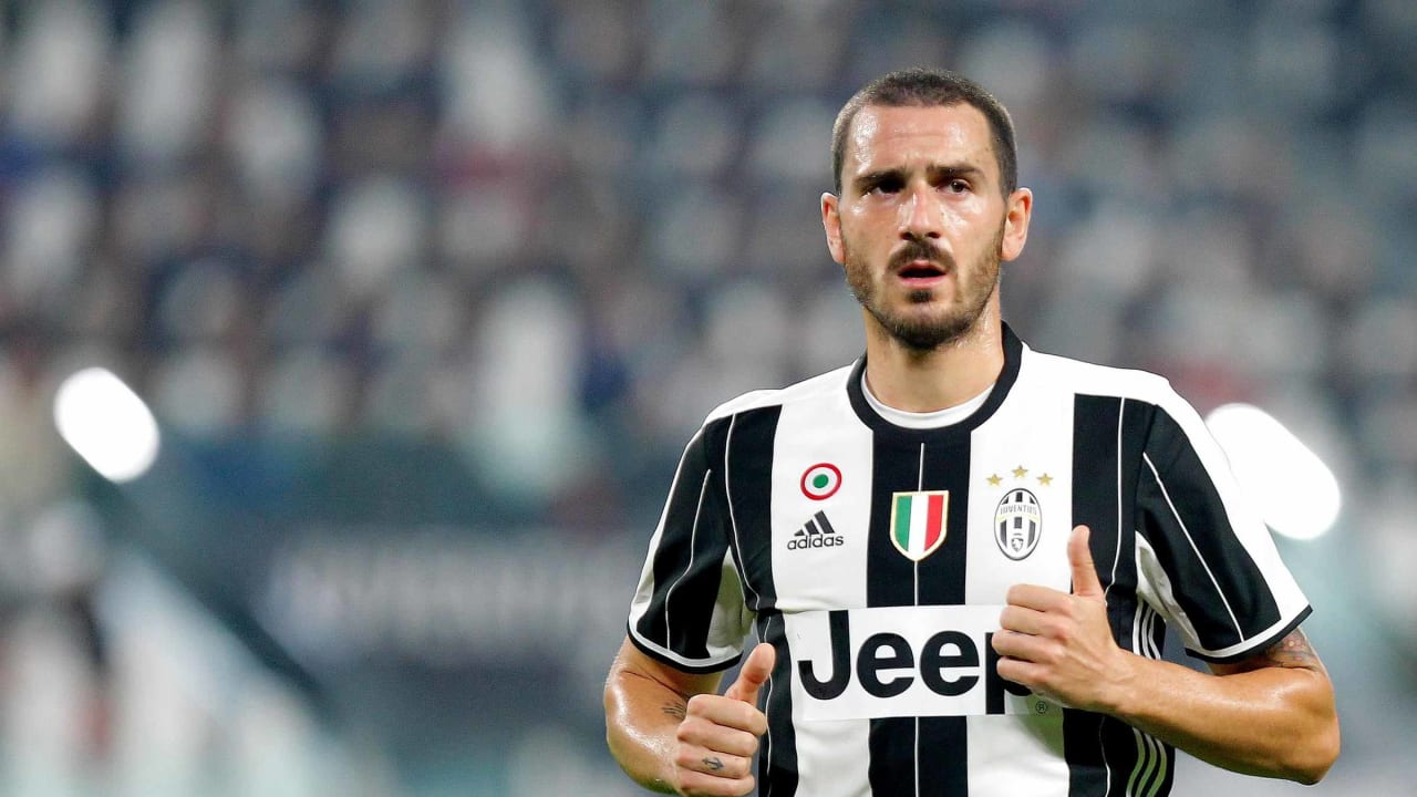 bonucci281101.jpg