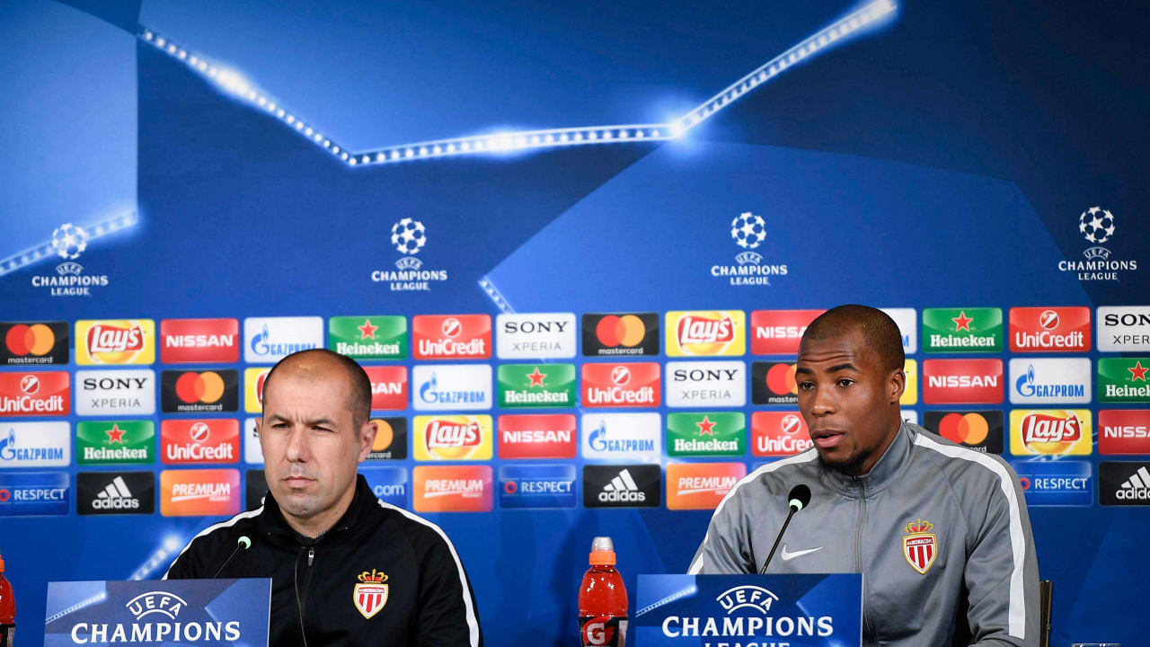 confmonacostadium08.jpg