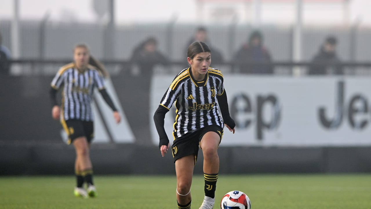 Arianna Gallina durante Juventus-Milan del campionato Primavera femminile