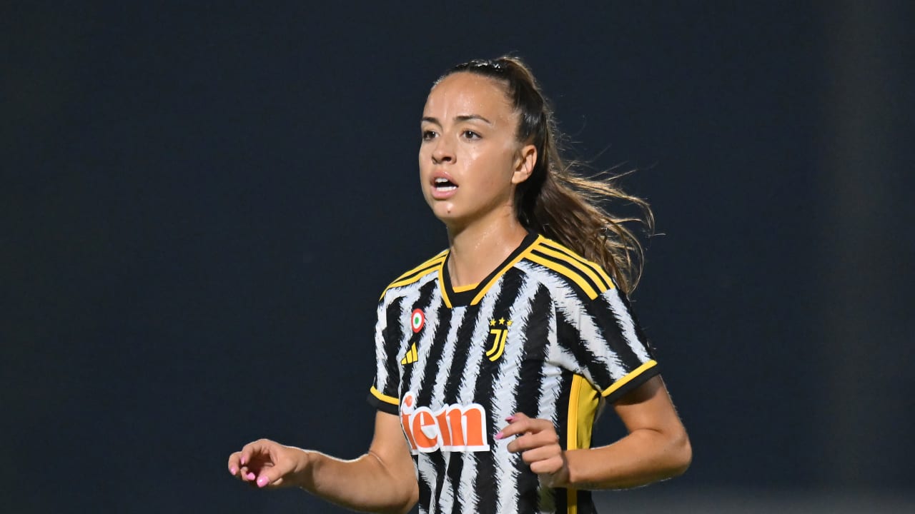 Julia Grosso in campo contro il Milan