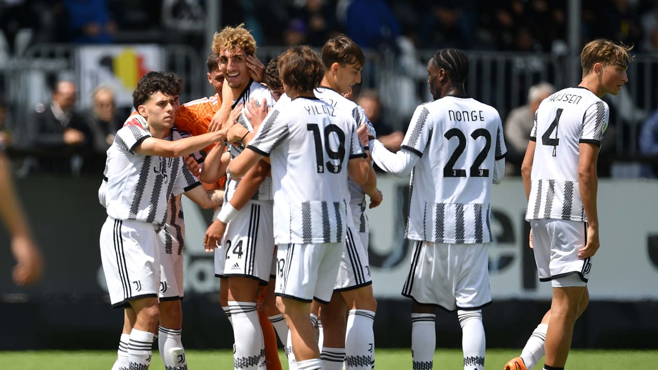 under 19 juventus napoli 23