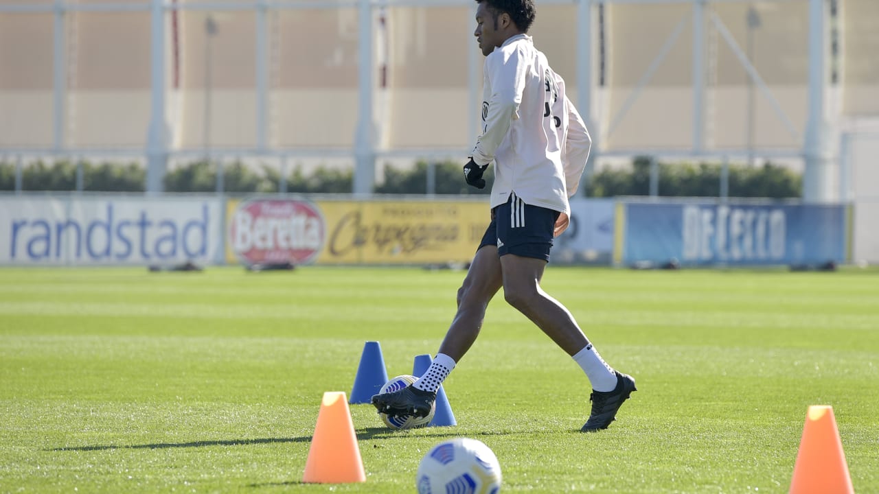 cuadrado training