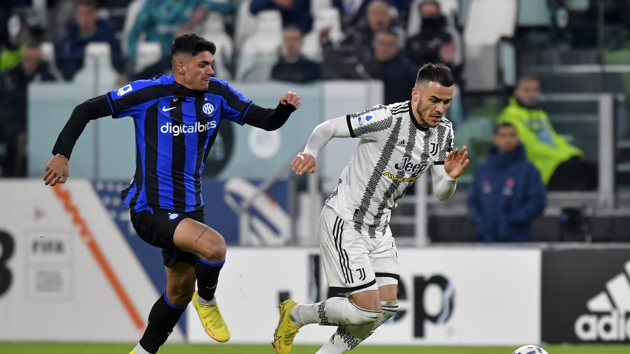 Kostic in azione in Juventus-Inter