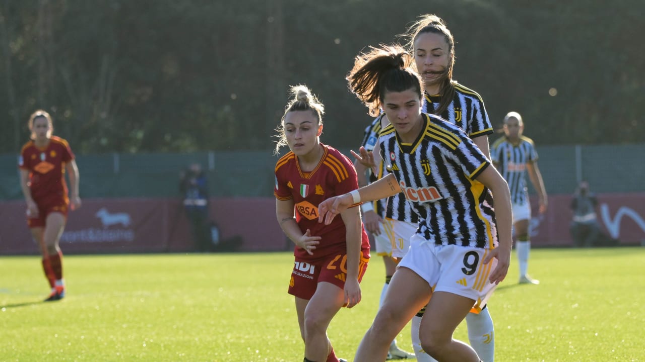 women roma juventus 2324 2