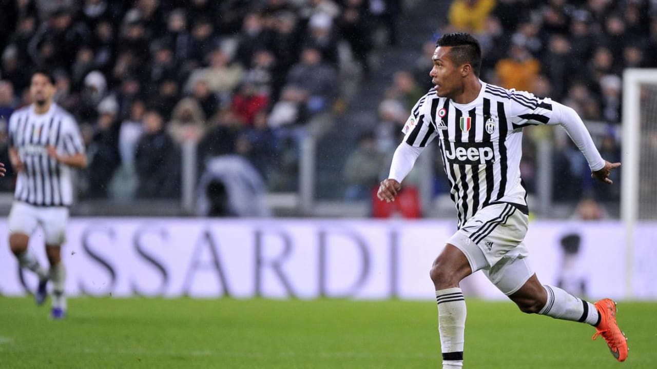 alex sandro2.jpg