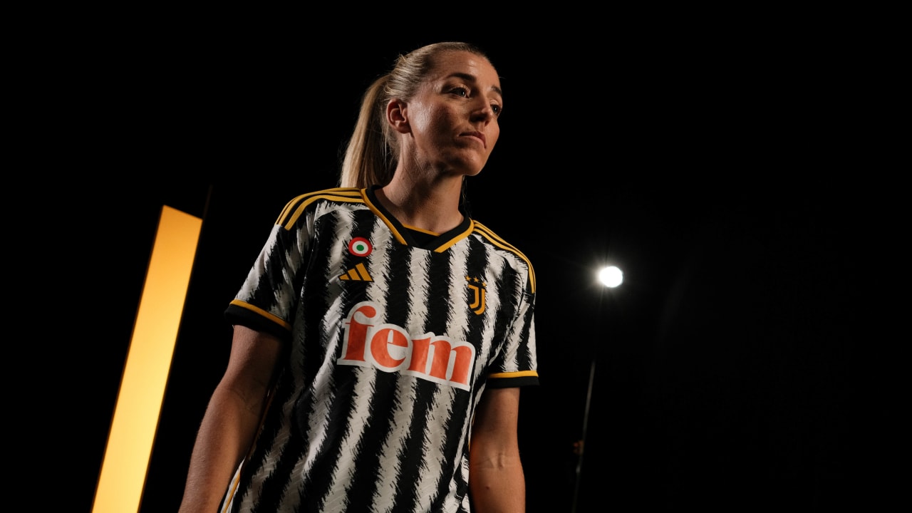 Linda Sembrant home kit FEM