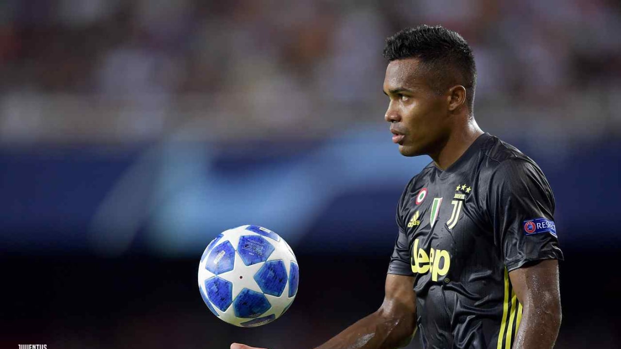 alex sandro01.jpg