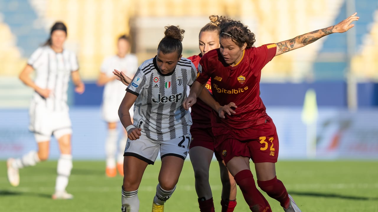 Arianna Caruso in Roma Juventus Women