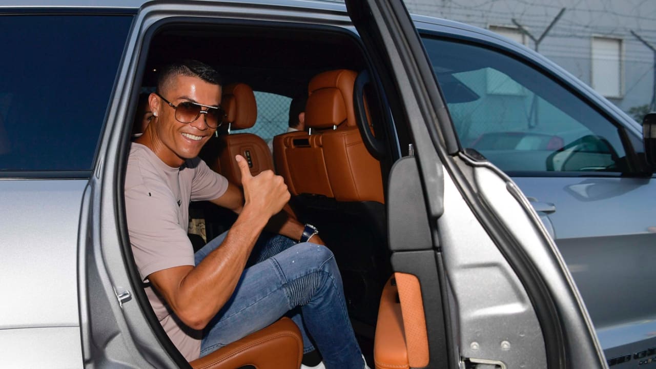 arrivoronaldo06.jpg