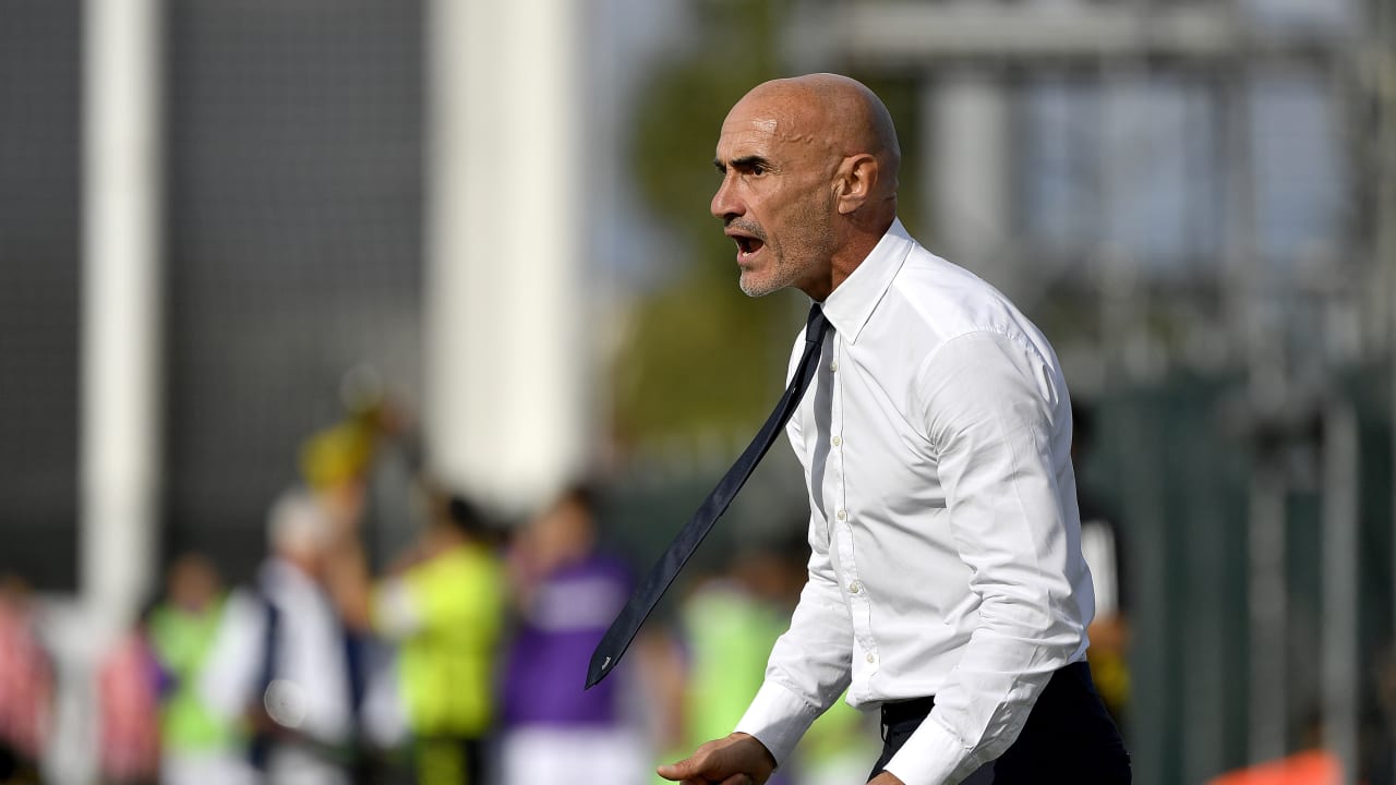 La grinta di Paolo Montero durante Juventus Primavera-Fiorentina Primavera