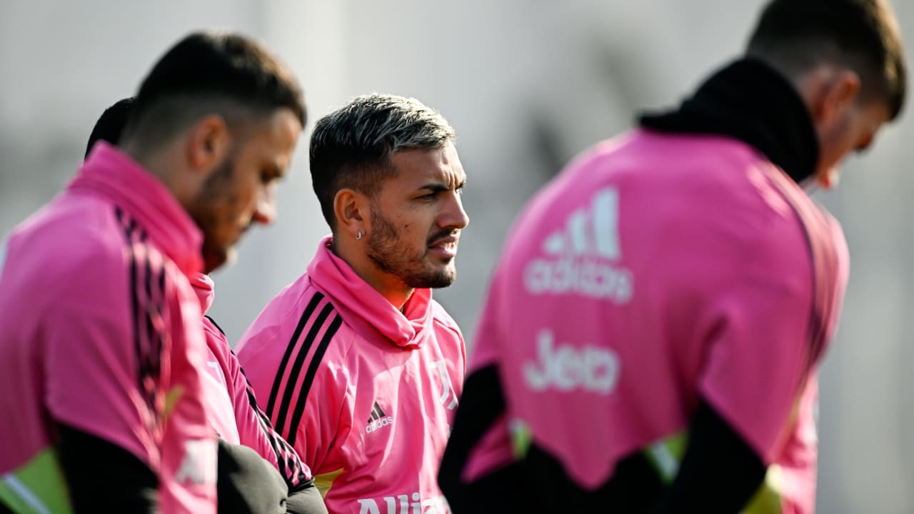 Leandro Paredes in allenamento