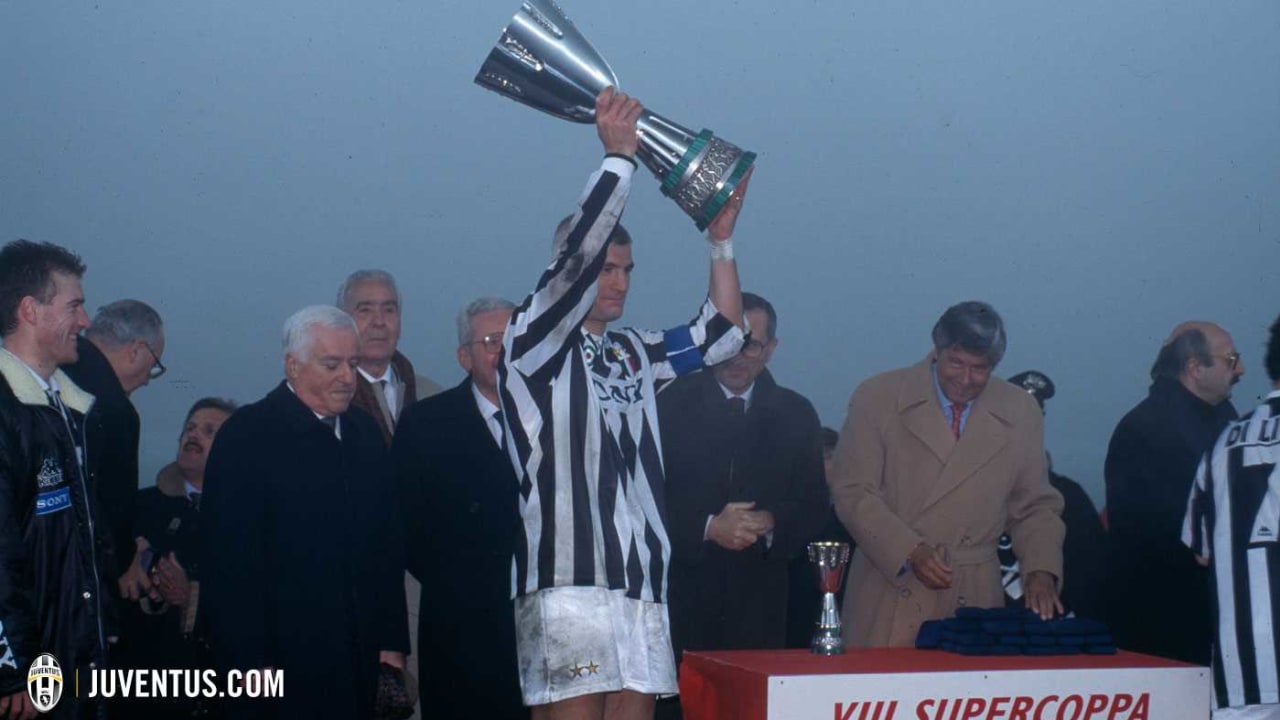 supercoppa-1995-per-sito vialli.jpg