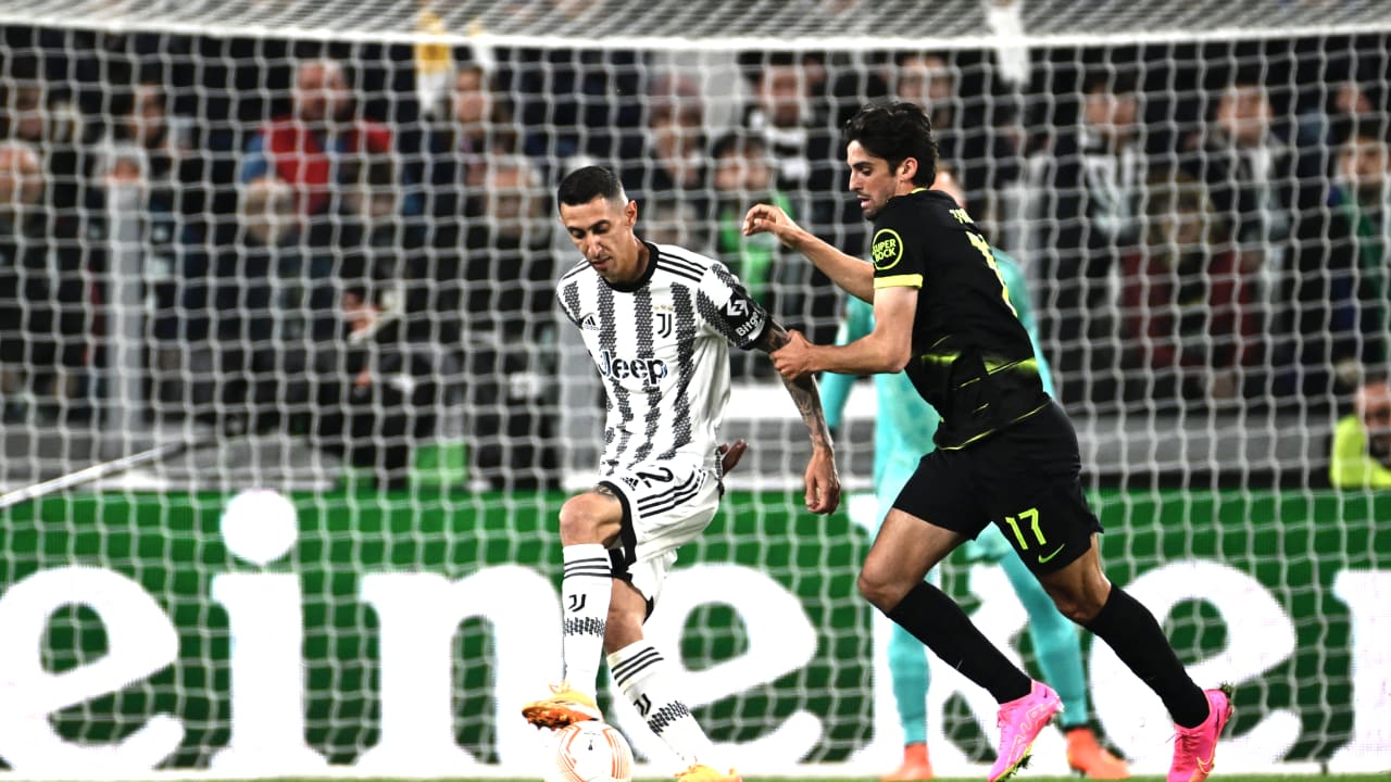 Angel Di Maria against Sporting CP