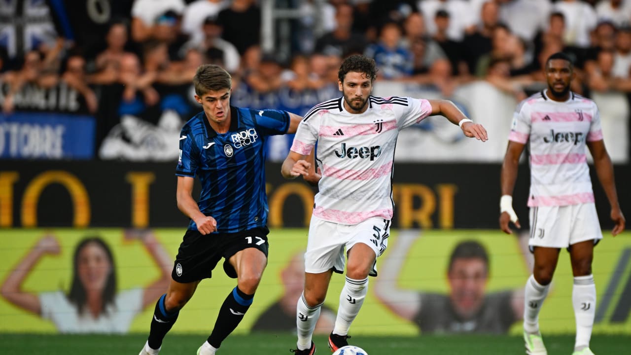 Manuel Locatelli contro l'Atalanta