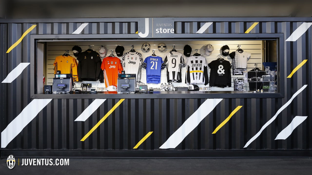 wm_juvestore_stadium.jpg