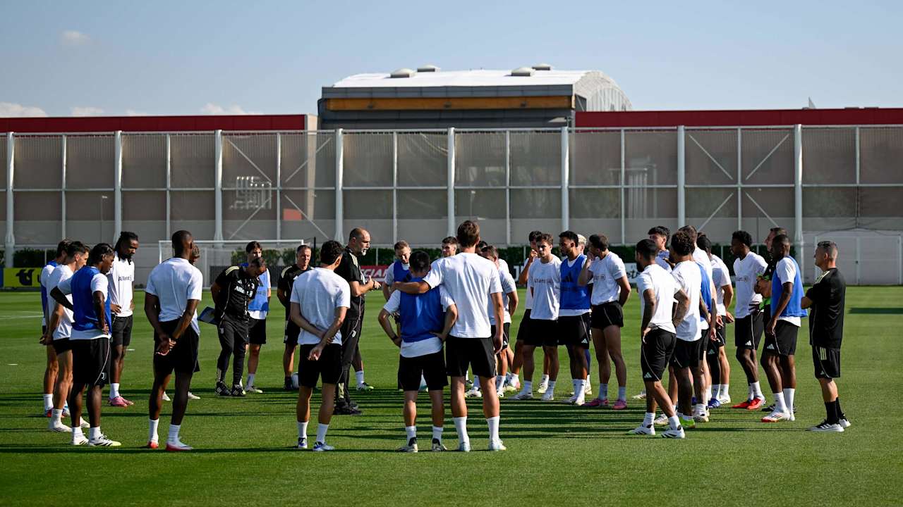 training-group-2