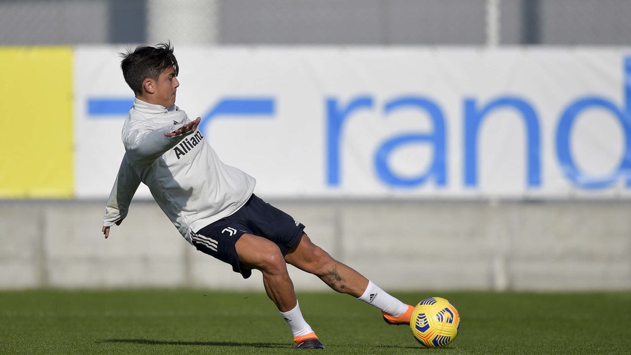 training dybala 20202611 2