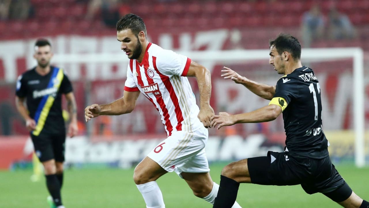 olympiacos10.jpg