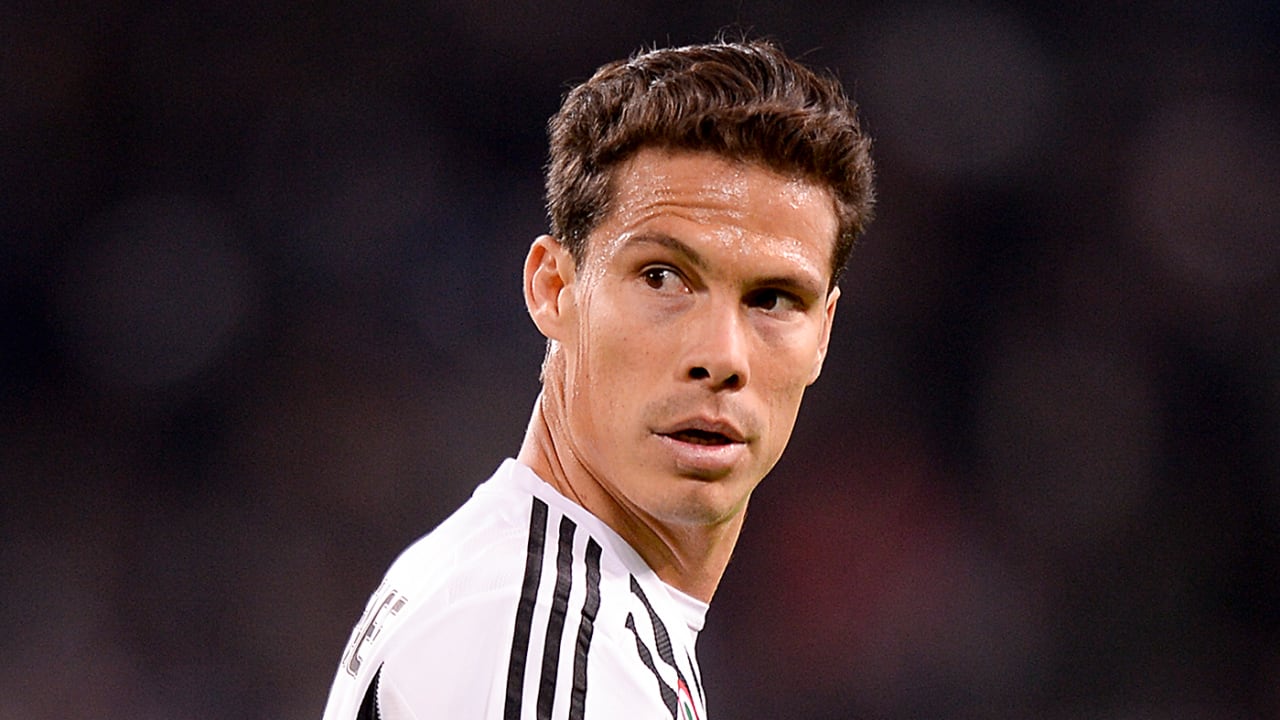 hernanes3.jpg