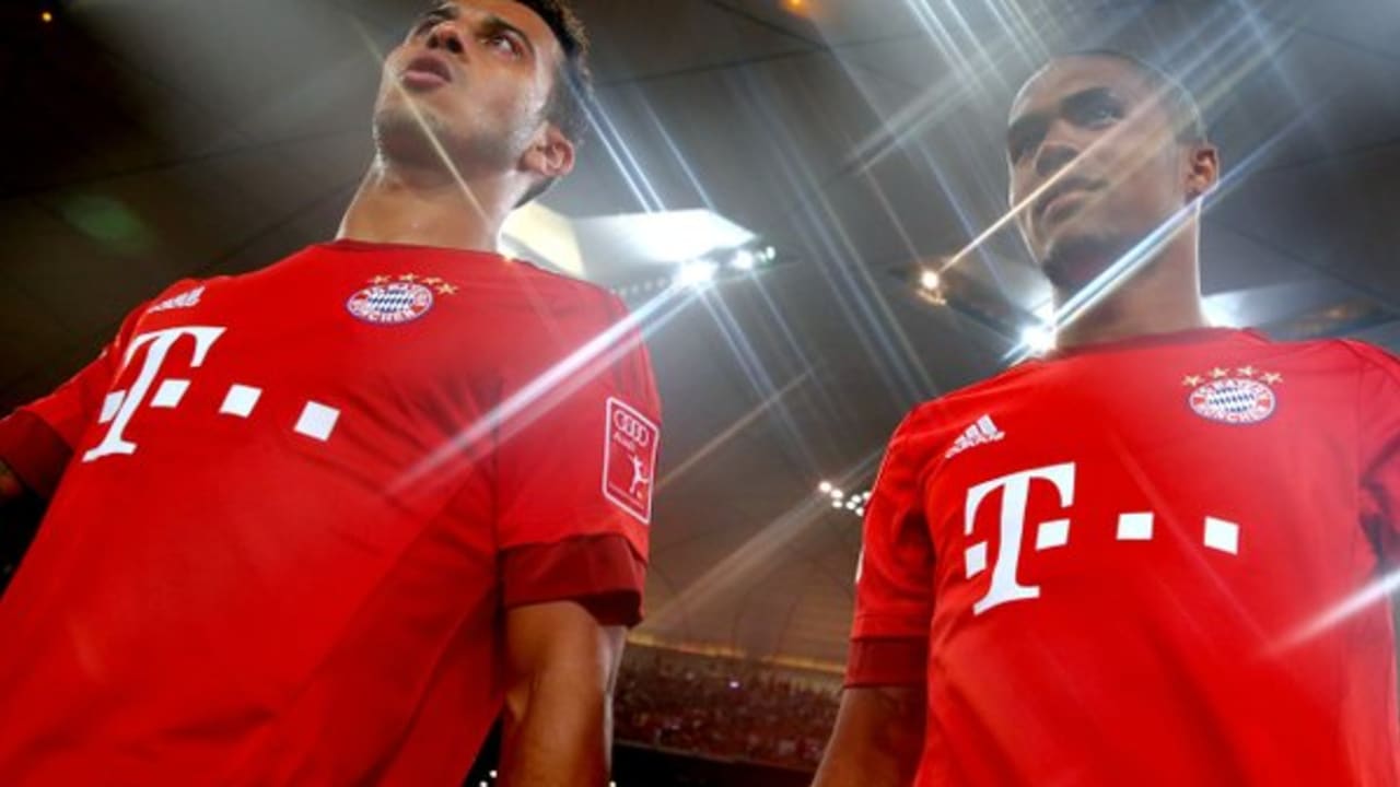 thiago alcantara douglas costa.jpg