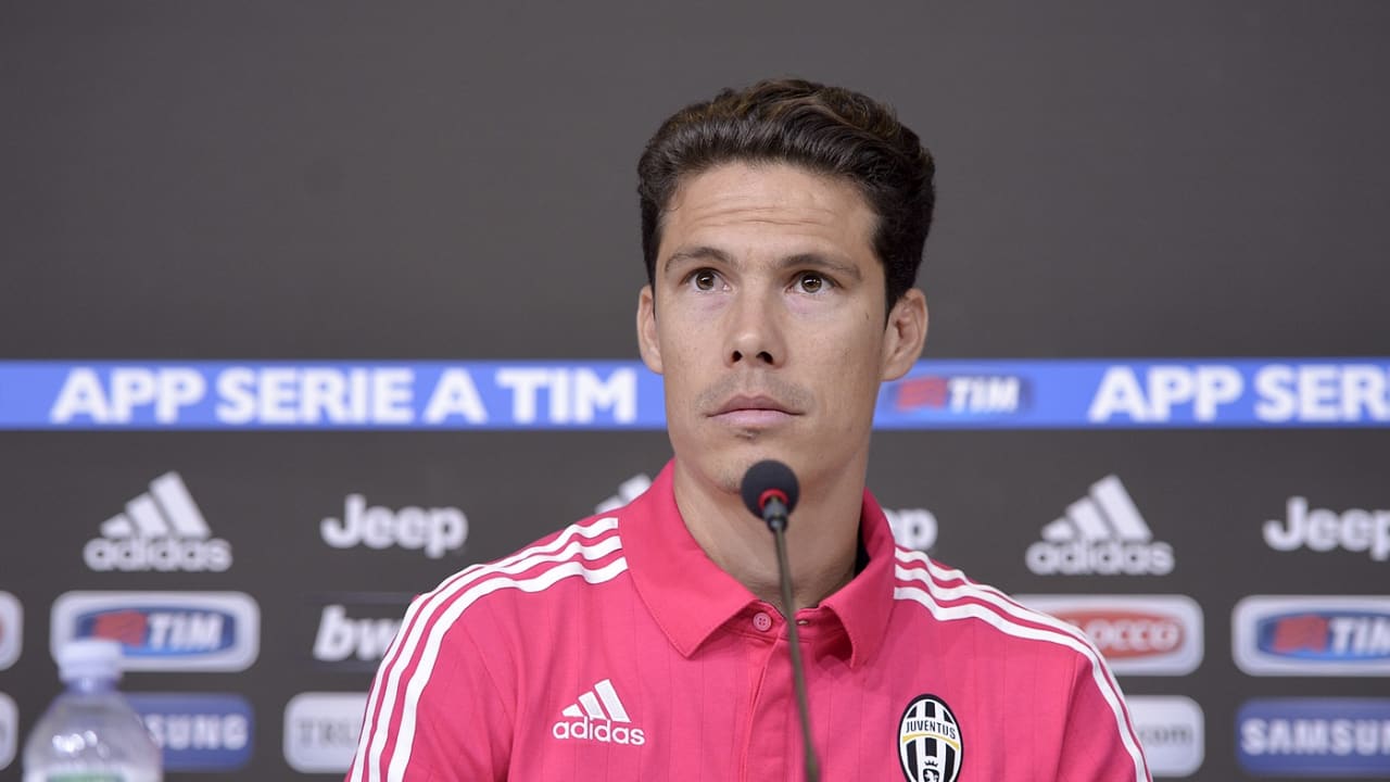 hernanes 003.jpg