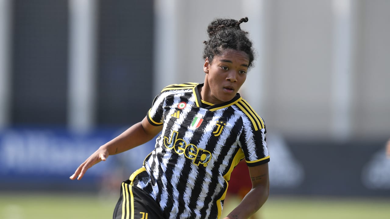 Evelina Duljan Juventus Women