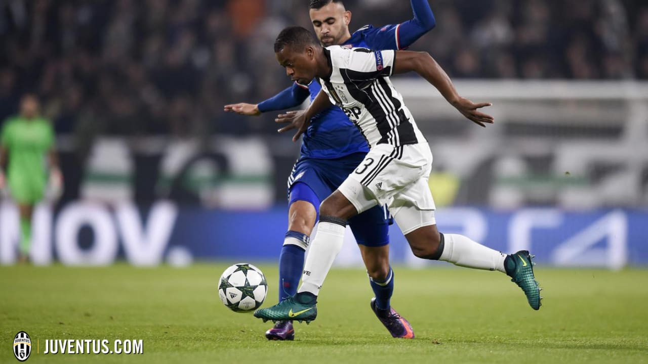 evra_juventus-lione_nov2016.jpg