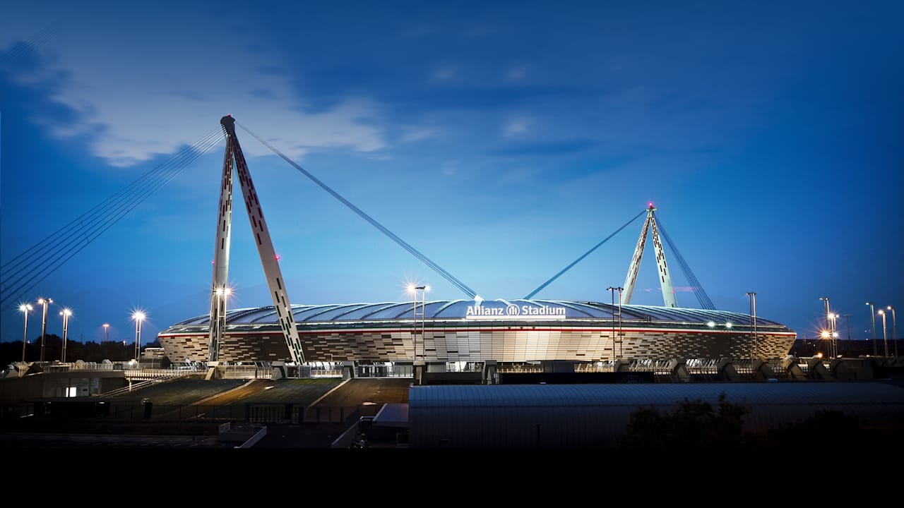 Foto_stadio_schermi