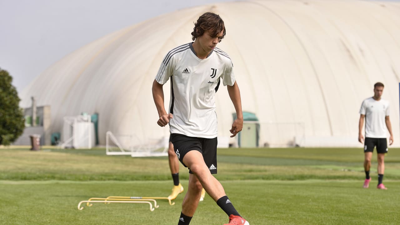 U23 Working Towards Busto Arsizio Juventus Tv U23 Working Towards Busto Arsizio Juventus Tv