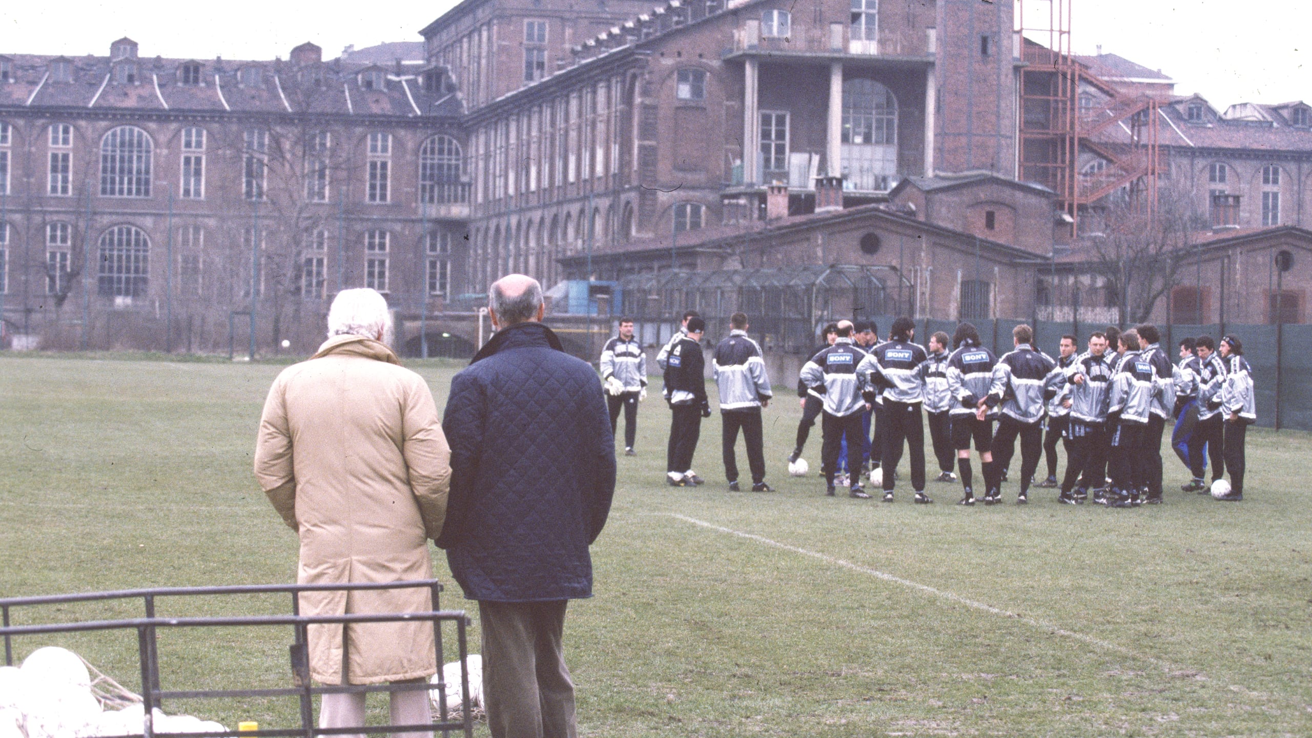 یک عمر شور و اشتیاق