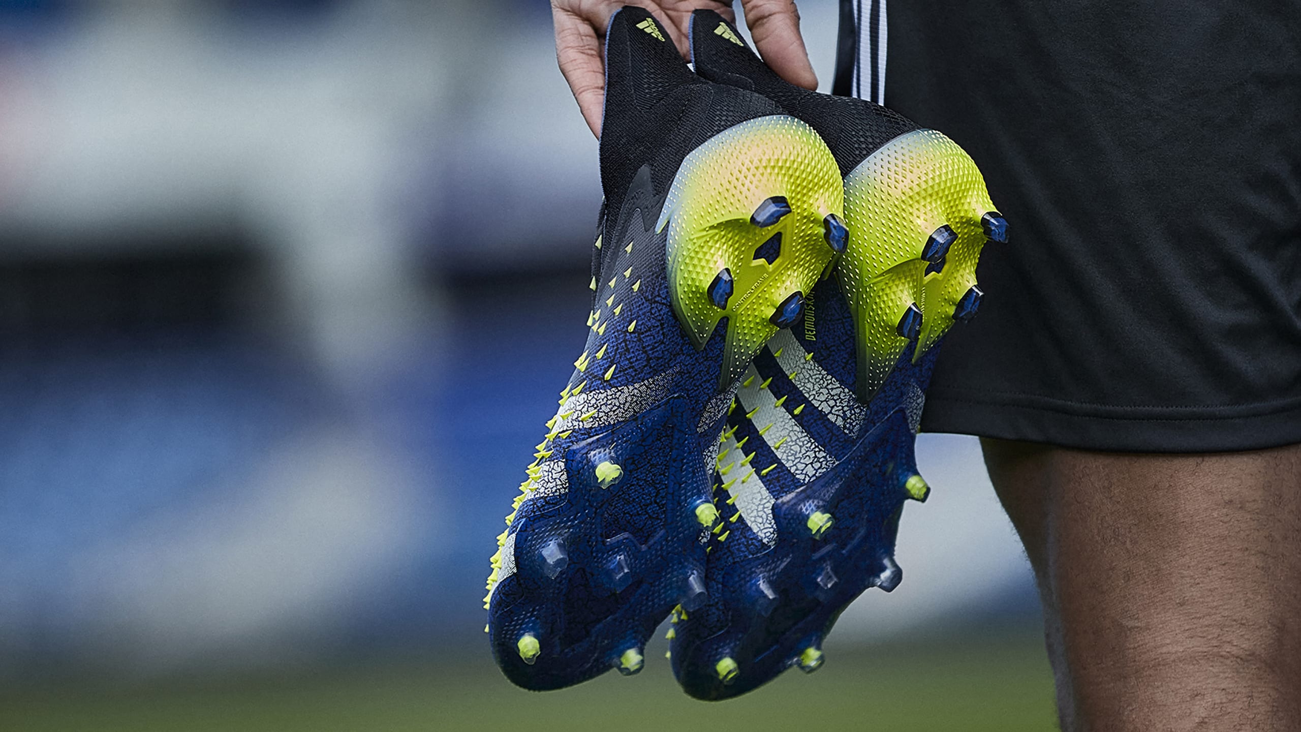 آدیداس از محصول جدید خود رونمایی می کند