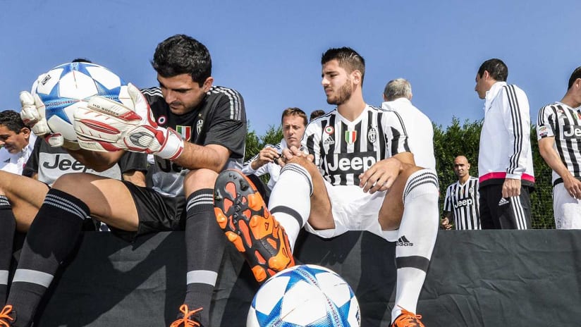 ポーズと準備 ヴィノーヴォでの課題 Juventus
