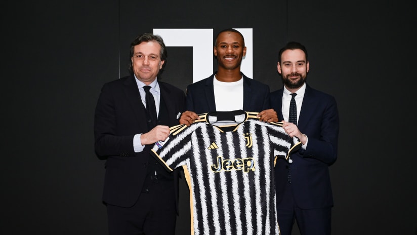 Tiago Djaló joins Juventus - Juventus