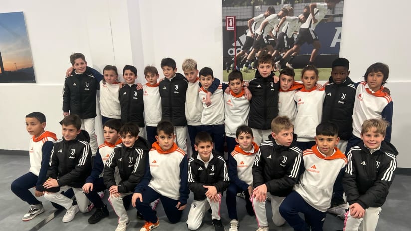 UNDER 10 SAPORITO 0402