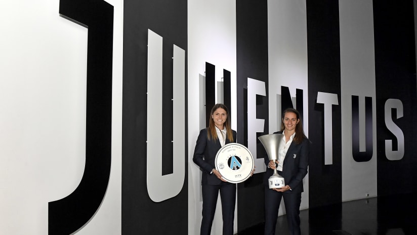 Women | La consegna delle coppe allo Juventus Museum 