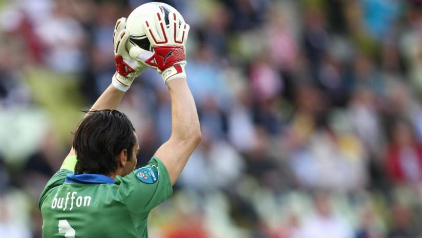 buffon europei 2012 polonia.jpg