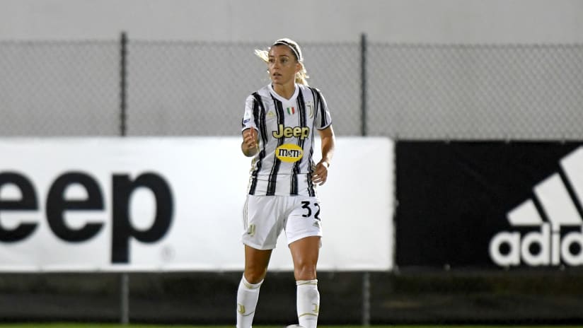 Women | Sembrant: «I'm very happy with the renewal!»
