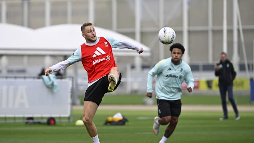 Juventus training before the big match against Milan