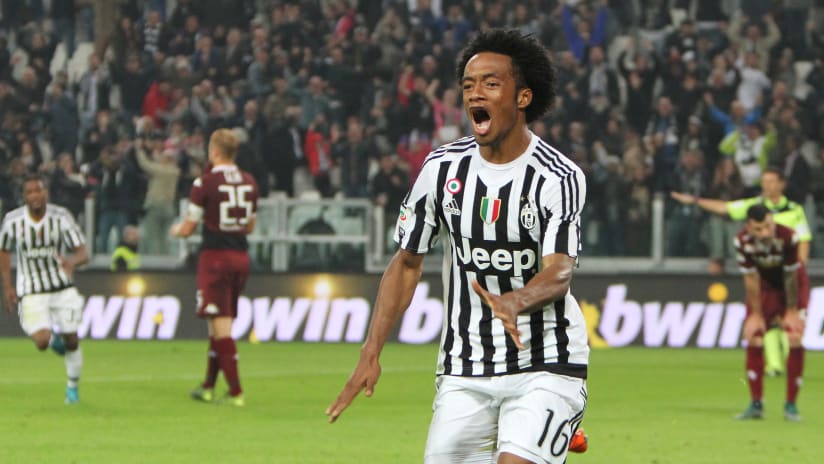 L'esultanza di Juan Cuadrado dopo il primo gol con la Juventus