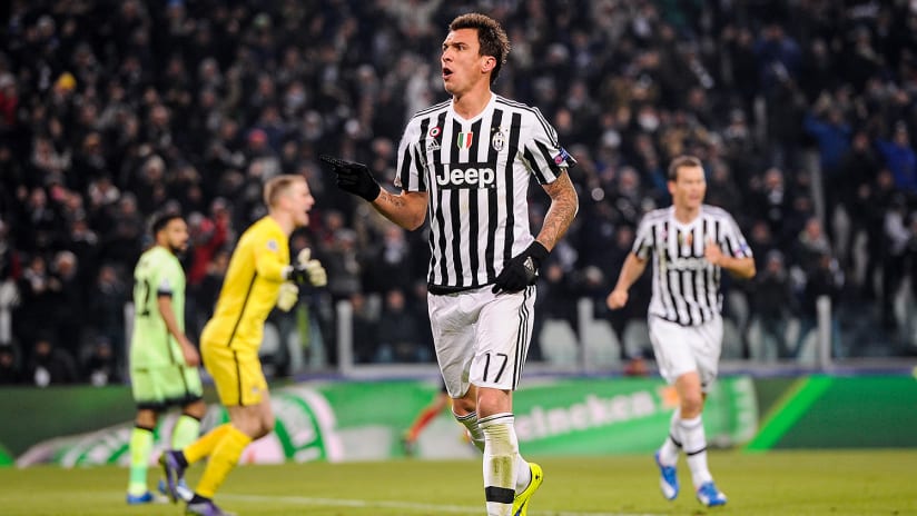 wm_juve_man_city_mandzukic.jpg