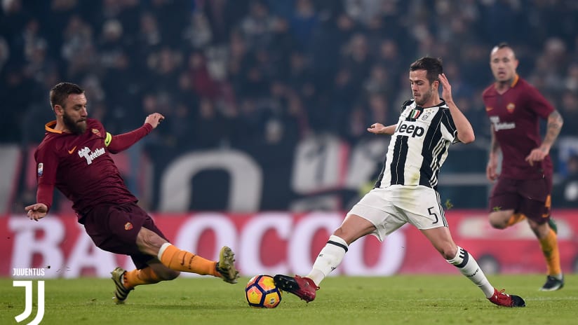 juveroma_derossi_pjanic.jpg