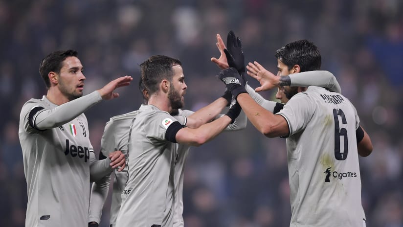 De Sciglio Pjanic Khedira Sassuolo Juve 2019