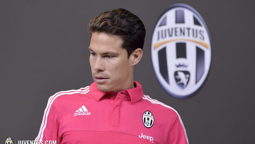 hernanes 002.jpg