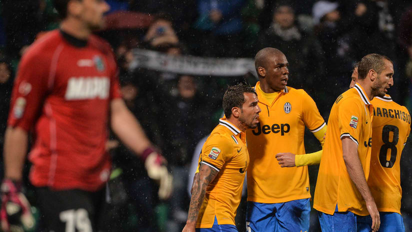 wm_sassuolojuve_2014_tevez.jpg