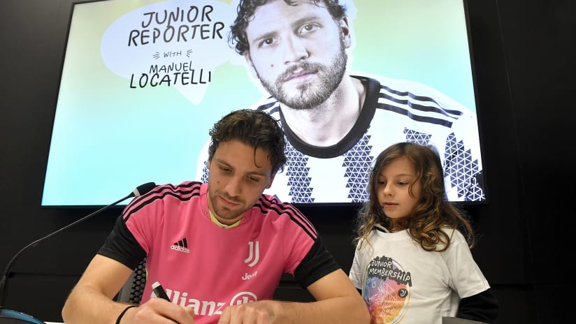 Una Junior Member con Manuel Locatelli