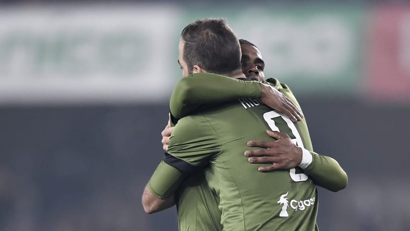 Assist+Gol | Douglas Costa-Higuain